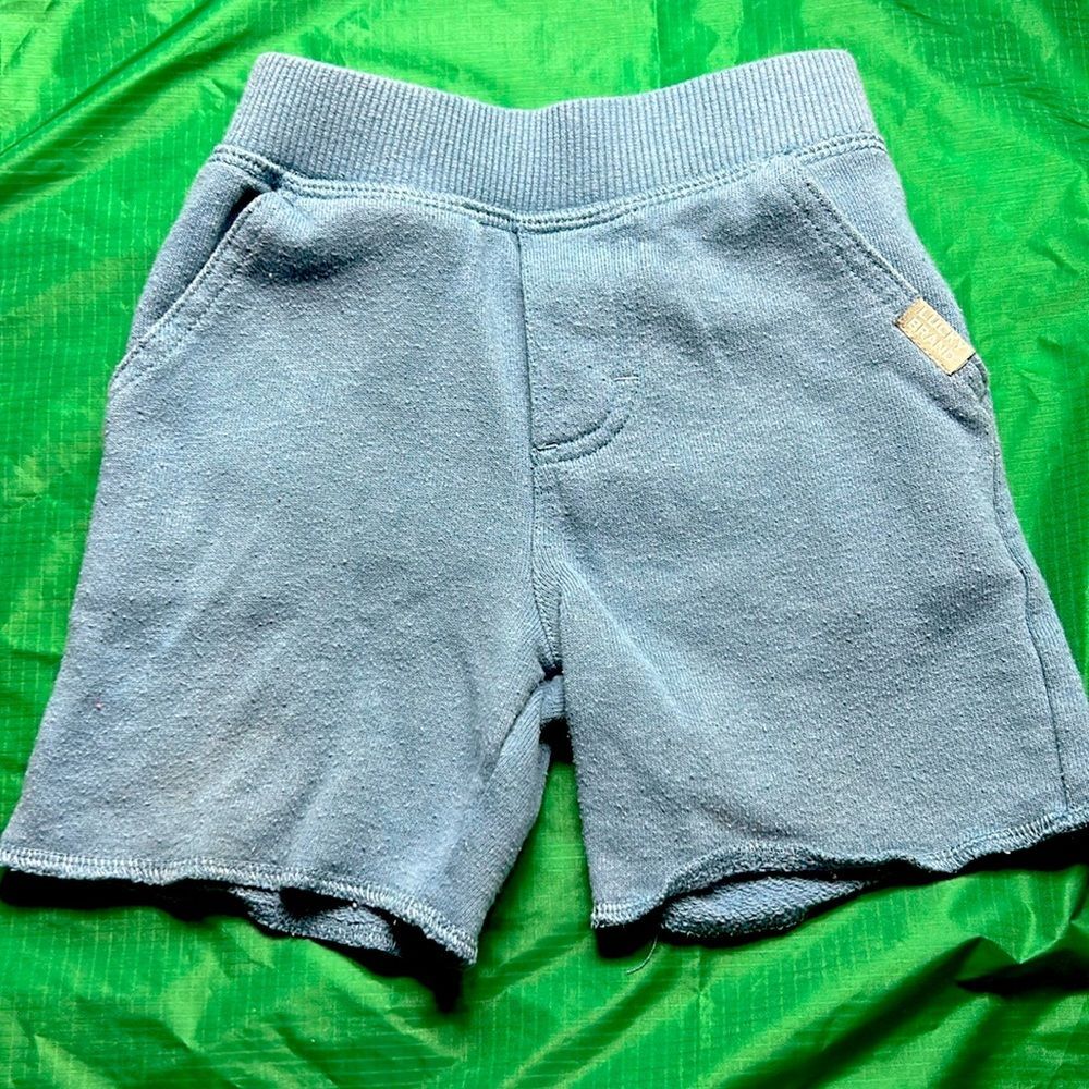 Preloved dark Blue shorts size 12m